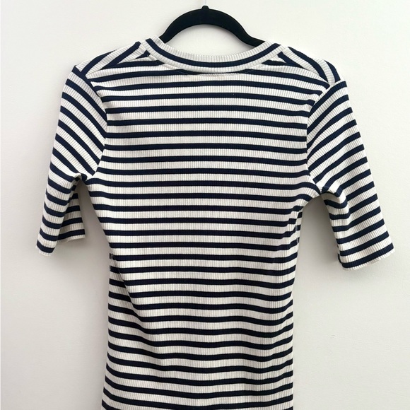 Striped V-Neck Ribbed Top - Picture 6 of 9